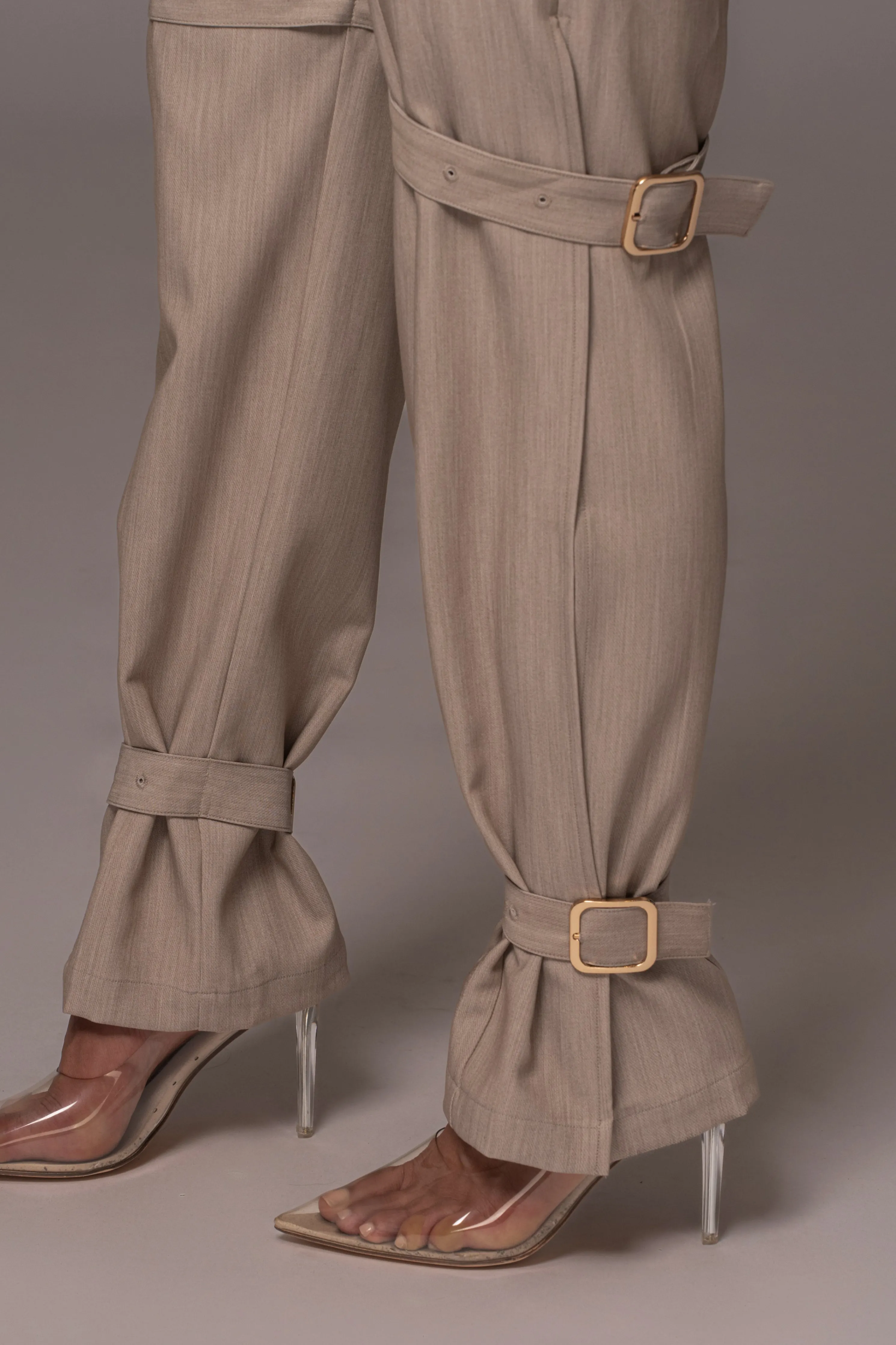 Brown Refined Belted Leg Pants